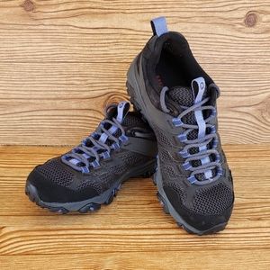 Merrell Women's Hiking Shoes Sz 7